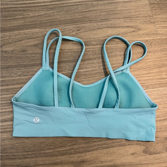 Lululemon Like a Cloud Bra - Picture 2 of 2